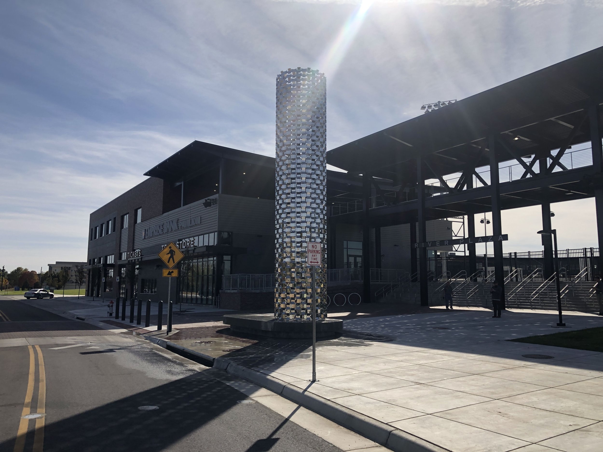  The coordinated facilitation of the manufacture, fabrication, trucking, assembly and installation of Derek Porter’s  Faceted Column , Wichita, Kansas 2020. 
