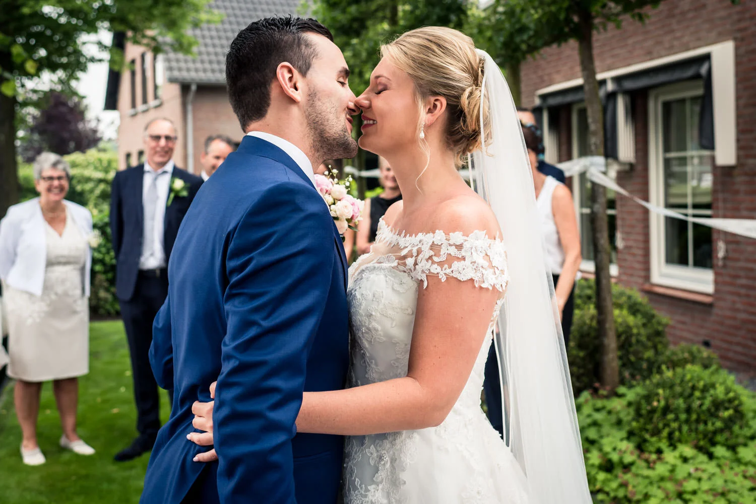 bruidsfotografie ontmoeting tussen de bruid en bruidegom