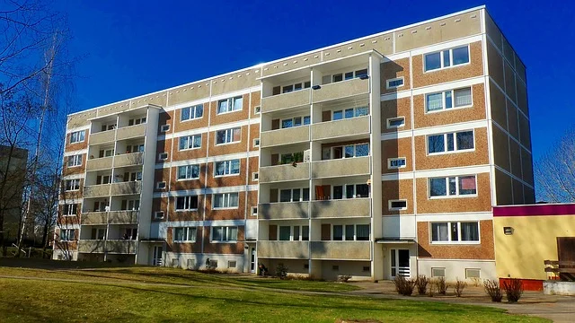 hud-form-92264.jpg