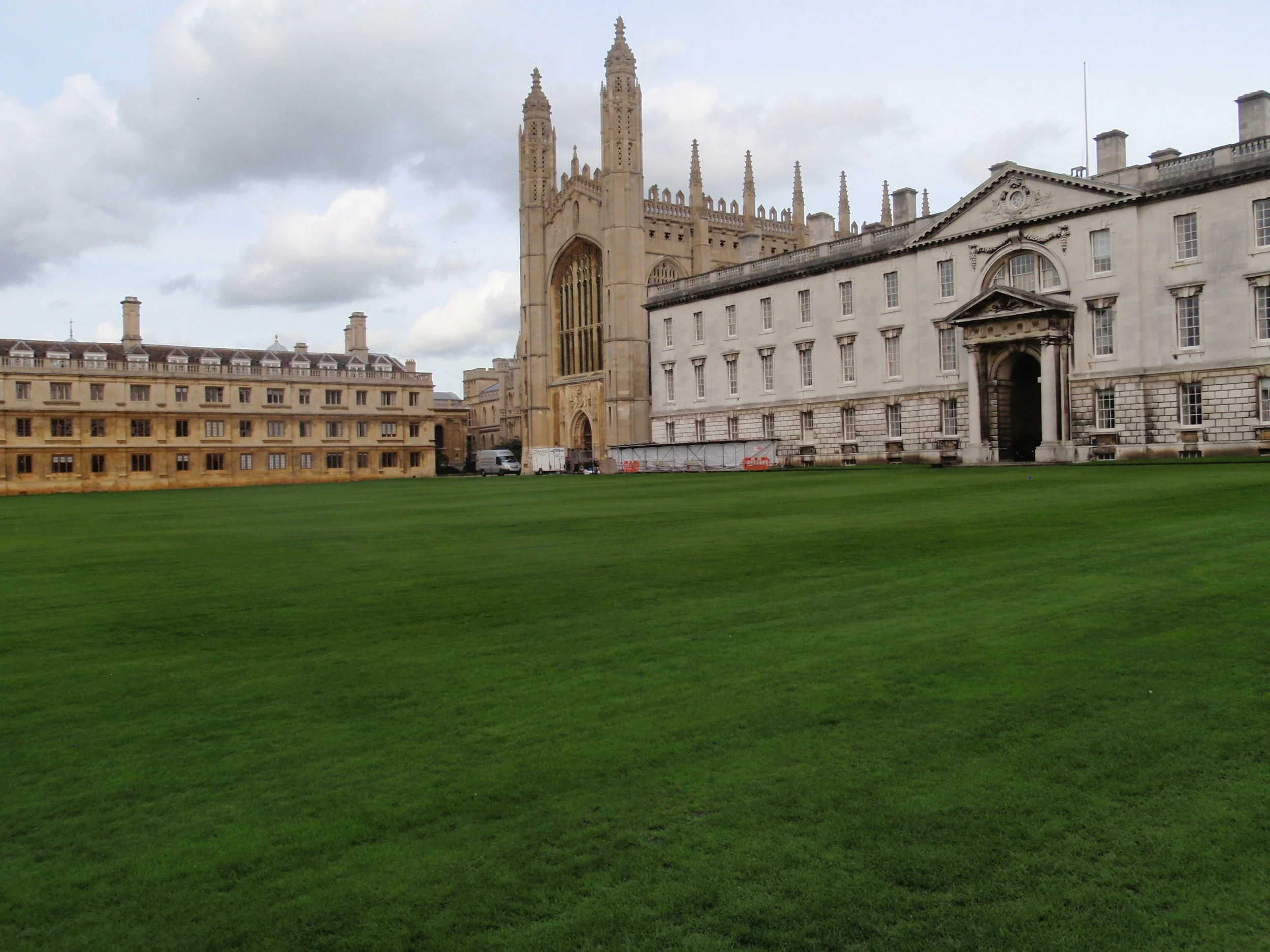 Taking over England (or wherever): Part II and Photo Blog 3 – Out and About and the King’s College Edition