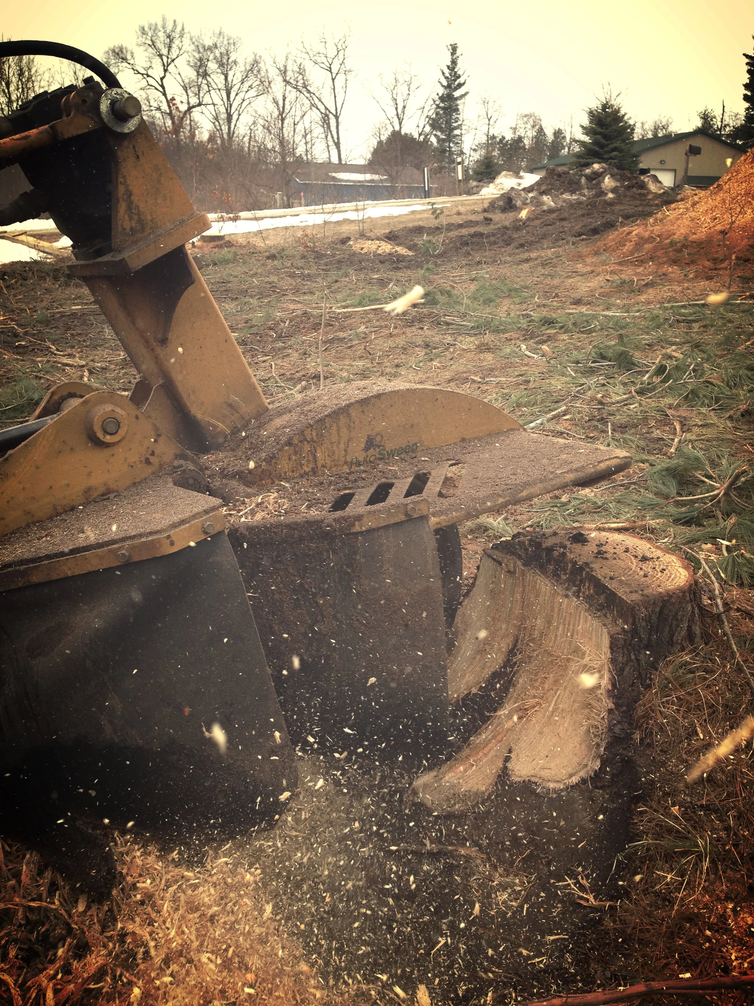 Stump Grinding Stump Grinding can be challenging, and require special machinery for the removal of unsightly and hazardous stumps. Typically we can give you an estimate over the phone if you are able to send a picture or give an accurate description of the stump (size/type of wood).