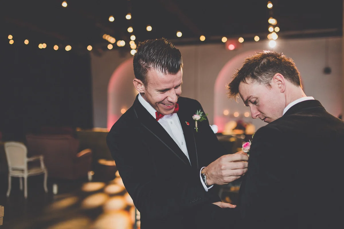 wedding-photography-the-chainstore-trinity-buoy-wharf-london-16.jpg