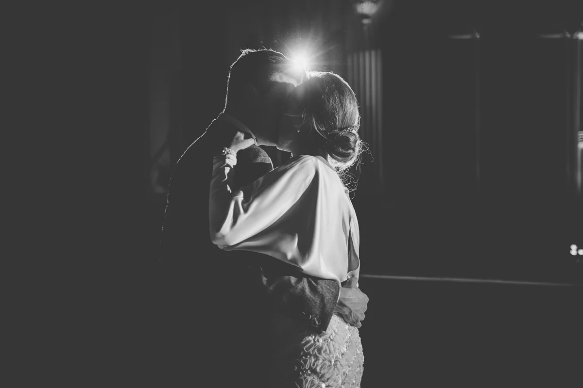 wedding-photography-finsbury-town-hall-london-91.jpg