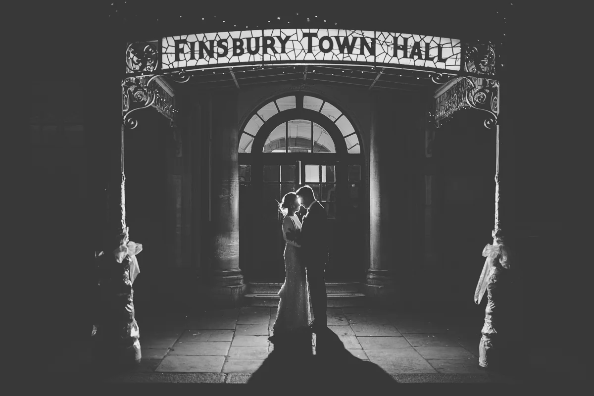 wedding-photography-finsbury-town-hall-london-99.jpg
