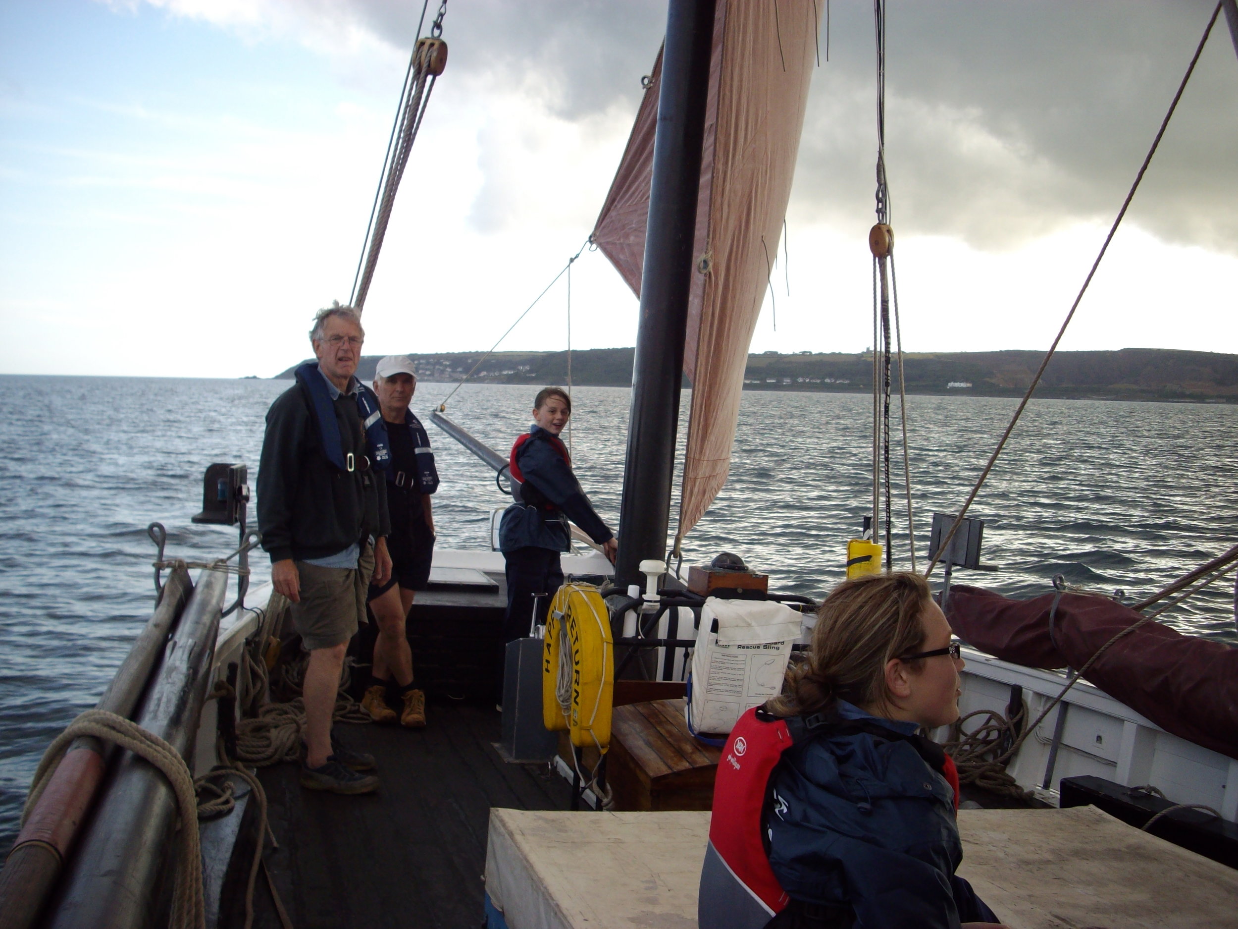 2008-06-23 19-27-41_Sea Cadets Eve Sail MB_08.JPG