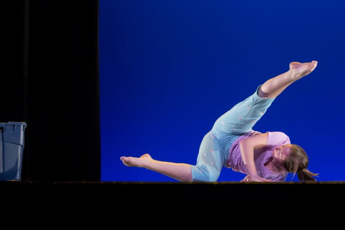Photos courtesy of Louis Han and Phyllis Graber Jensen/Bates College. 