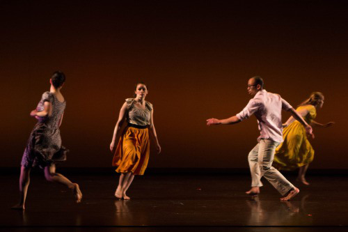  "Homing" choreographed by Katie Ailes, Bates College 2014. Photo courtesy of Ebbe Sweet.&nbsp; 