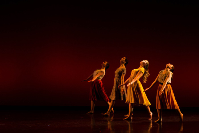  "Homing" choreographed by Katie Ailes, Bates College 2014. Photo courtesy of Ebbe Sweet.&nbsp; 