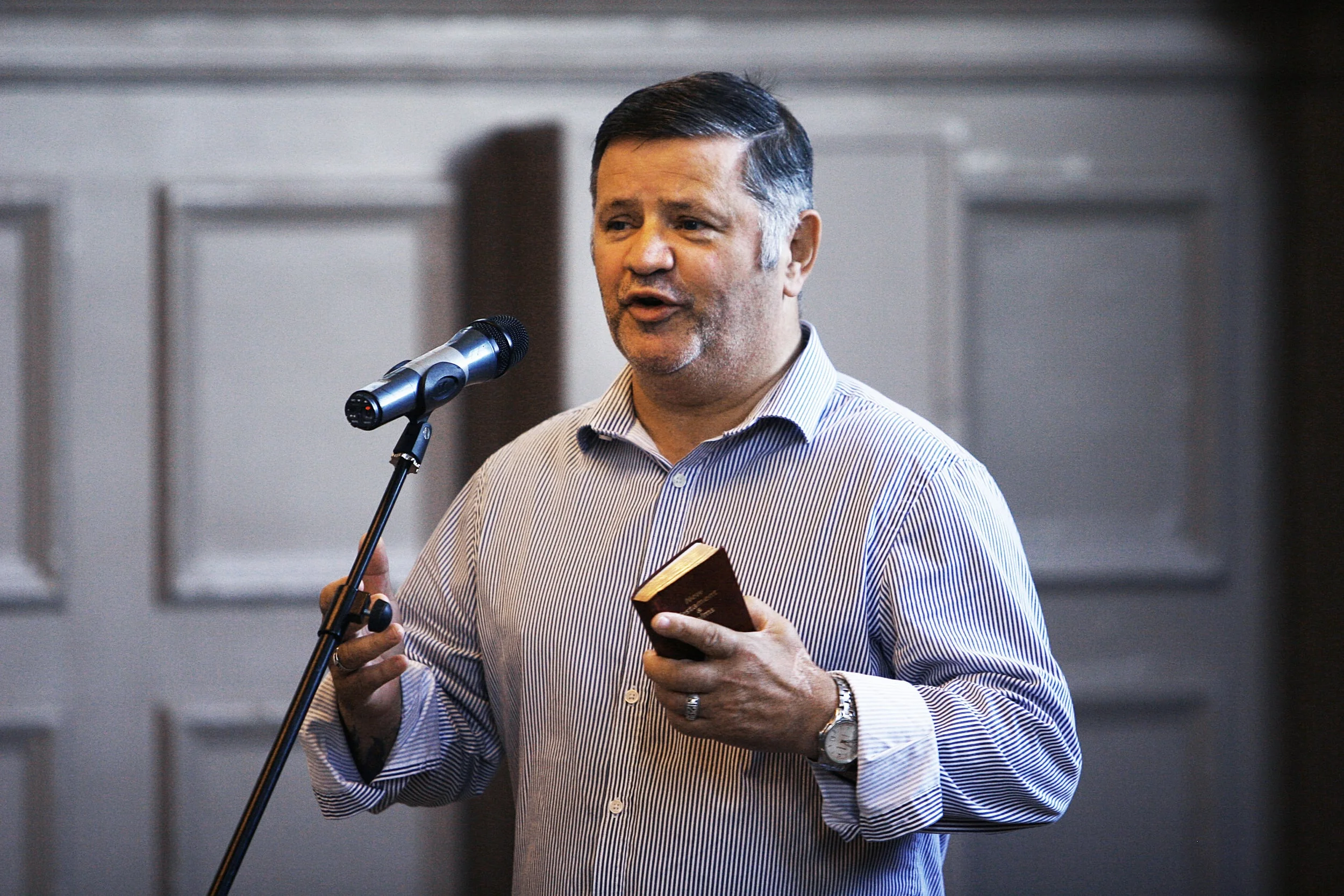 Men's Breakfast with David Hamilton