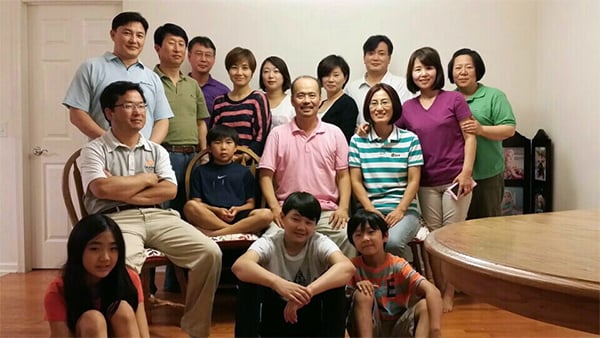 그레이스 교회 인도 목장 식구들과 함께