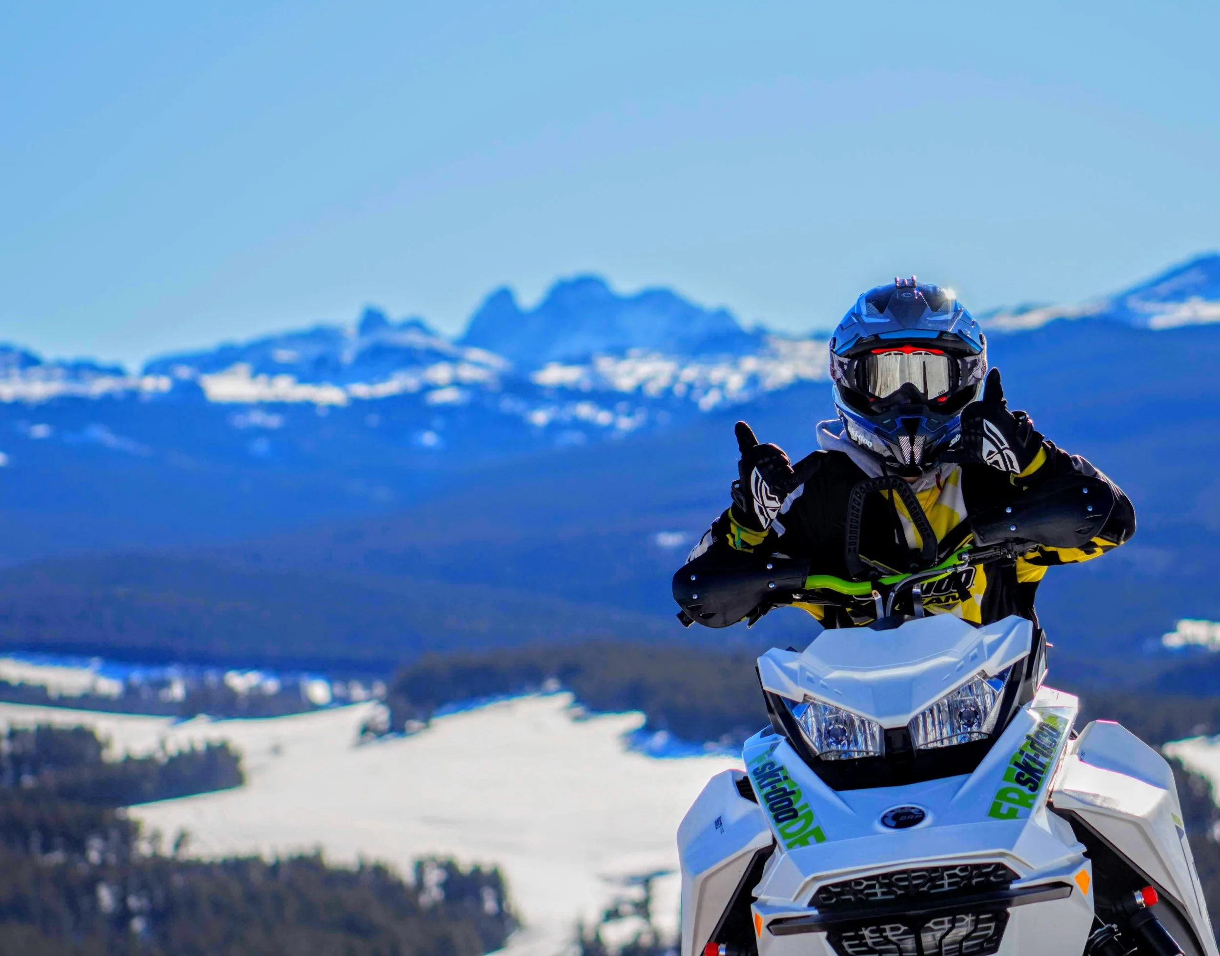 Guide Jeff Shanor hanging loose on a warm November day in the Bighorns. Black Tooth Peak stands over 13,000 feet tall.