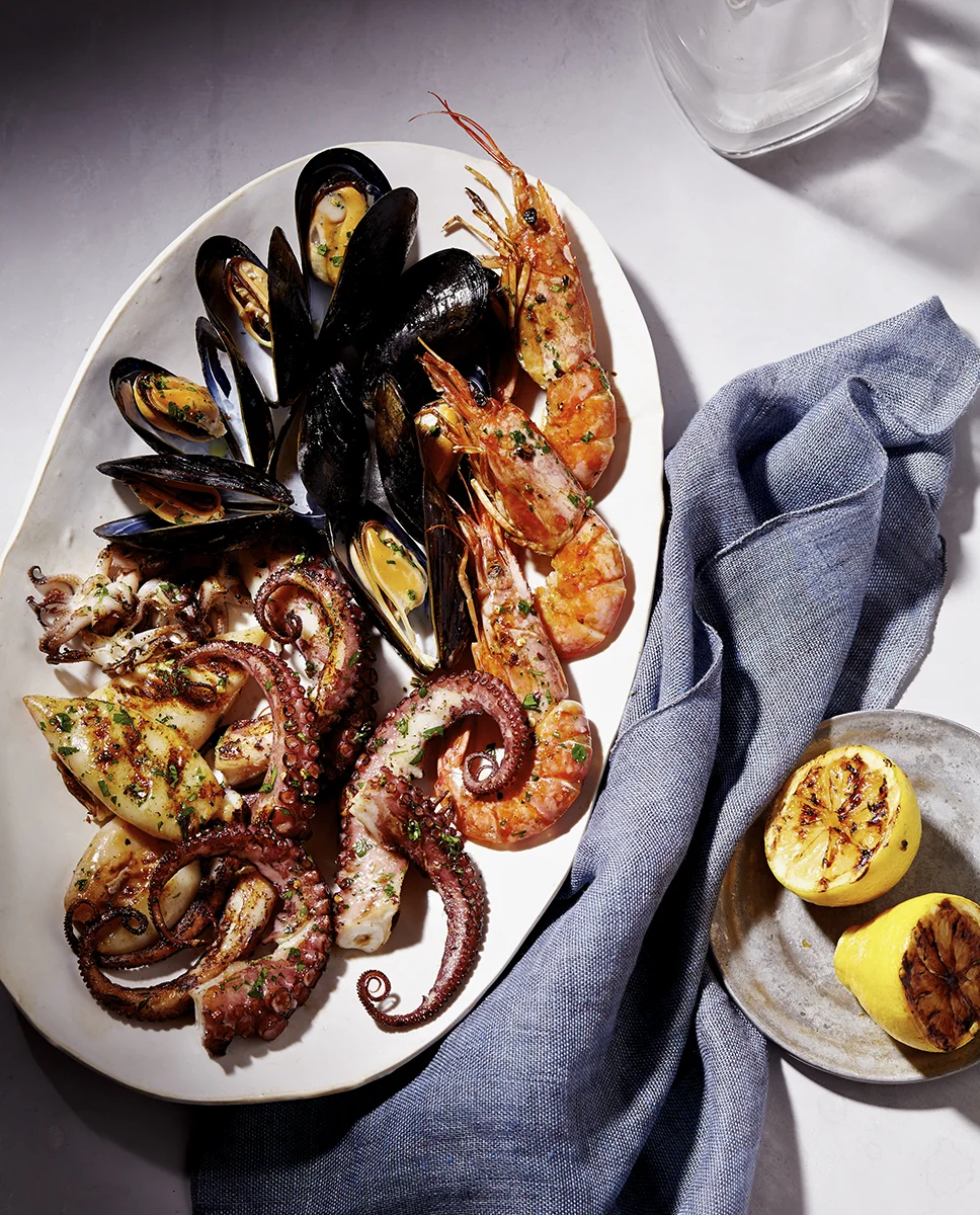 GB_Greek_02SeafoodPlatter_235_RTFC.jpg