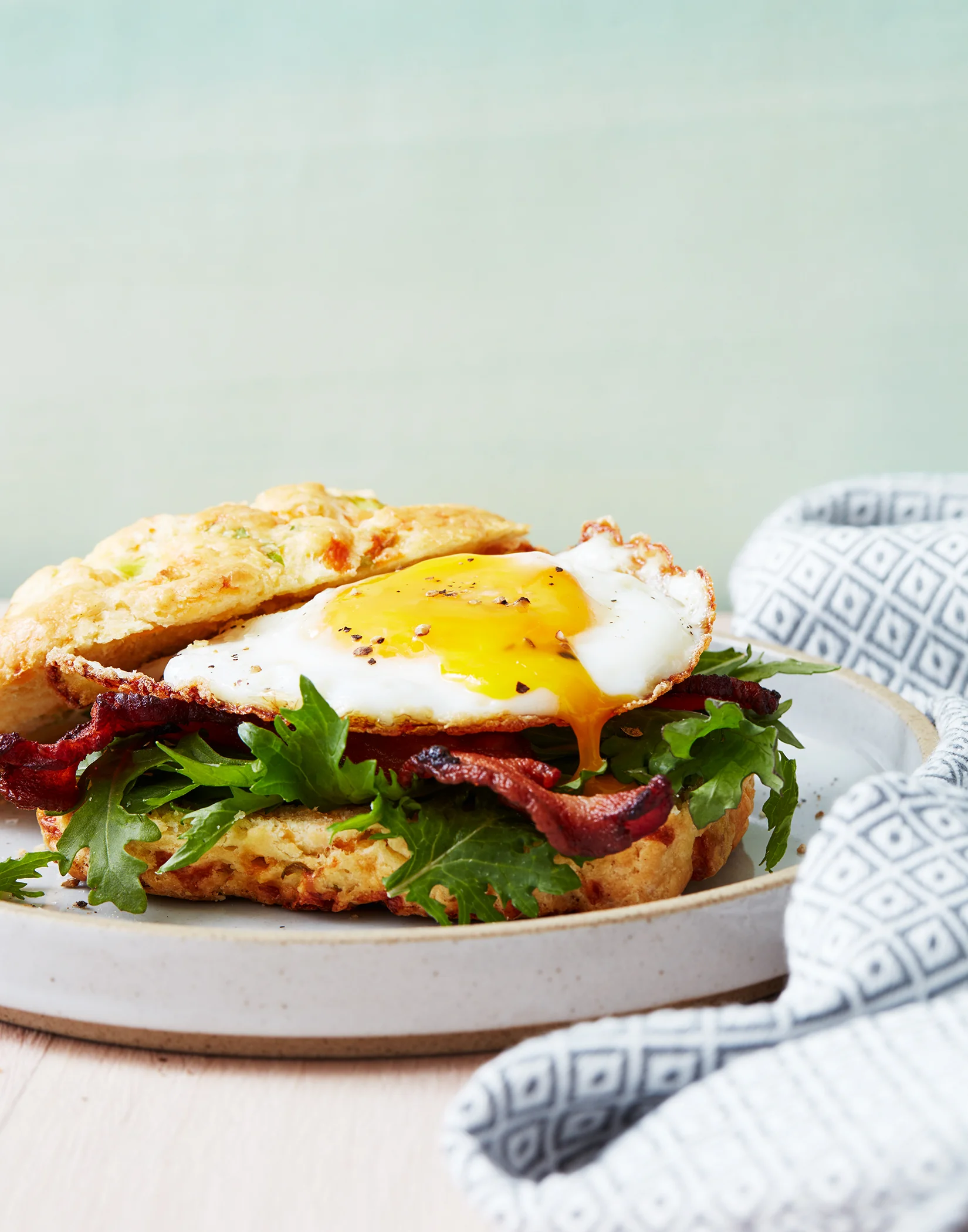 GB_04Breakfast_EggSandwich_299.jpg