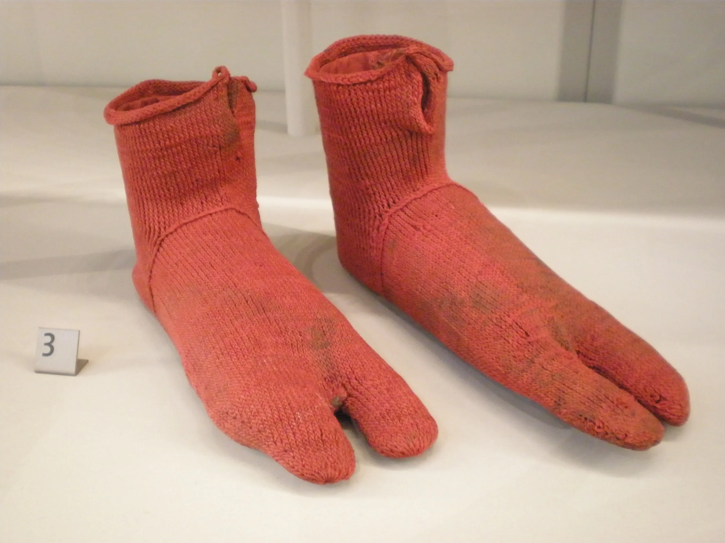 Photo courtesy of the Victoria and Albert Museum, London.