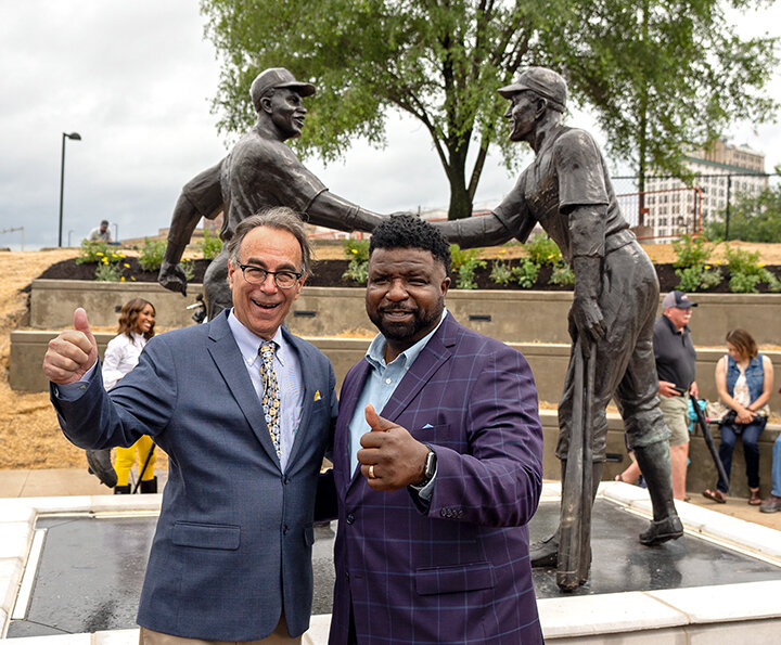  Youngstown Mayor Tito Brown with Mellon, after the formal transfer of the statue from the Robinson-Shuba Commemorative Statue Committee to The City of Youngstown, Ohio.    
