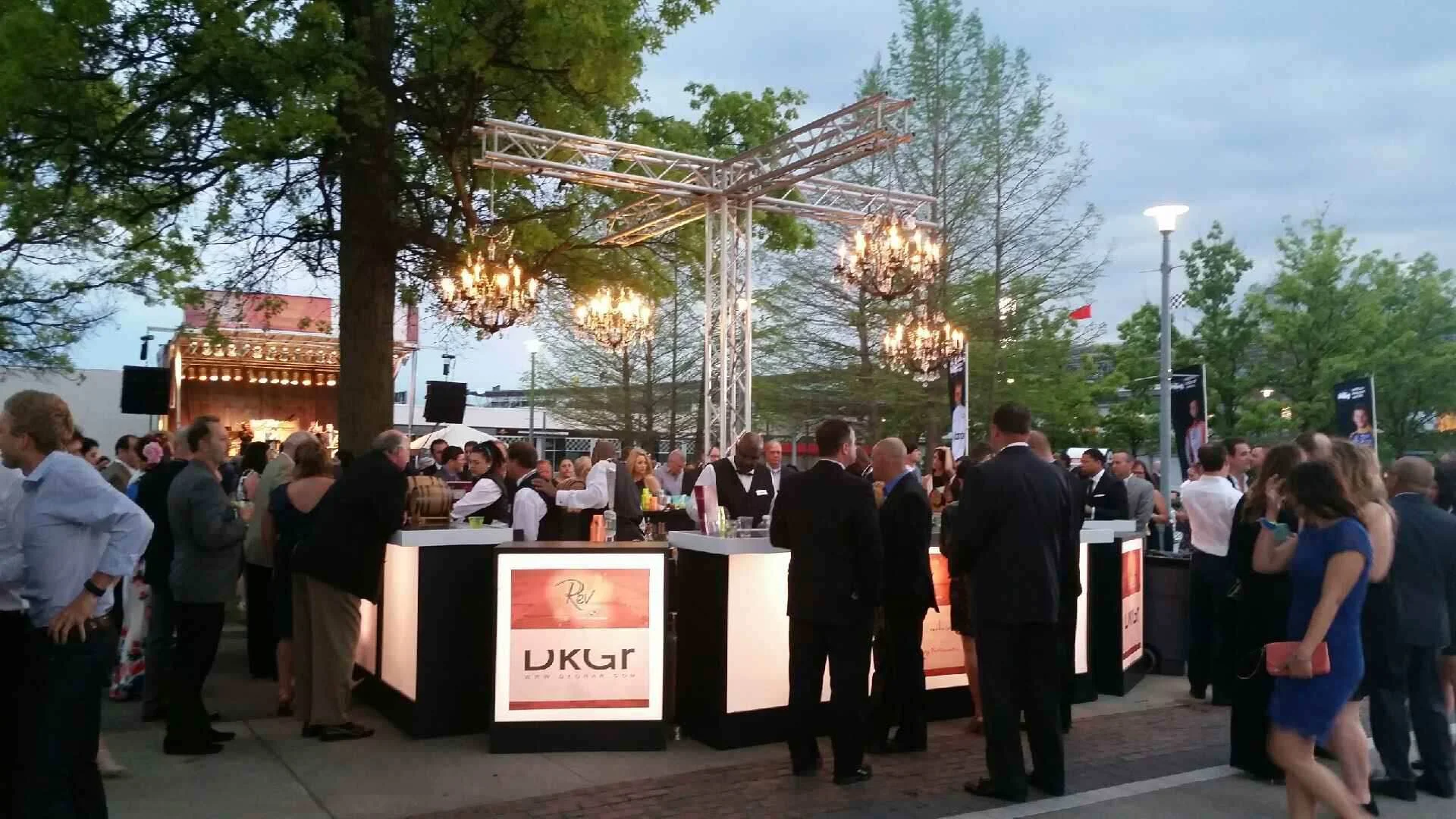 MichaelAngelos 3 Panel LED Bars.JPG