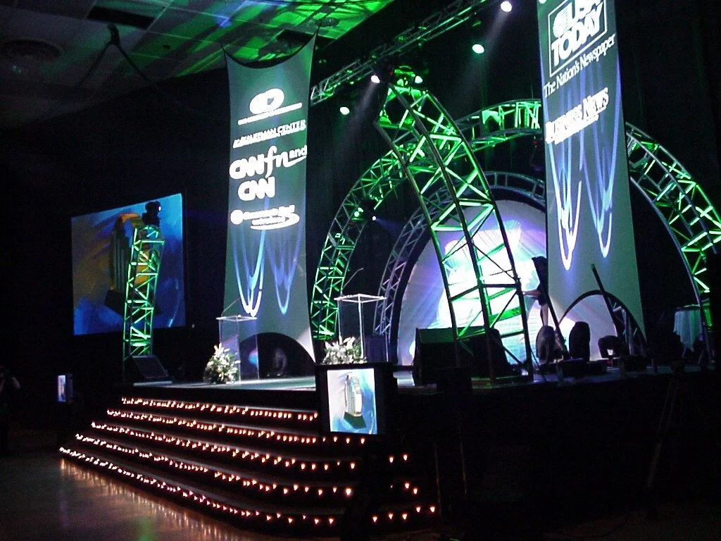 E&Y Dayton 2000 Side.JPG