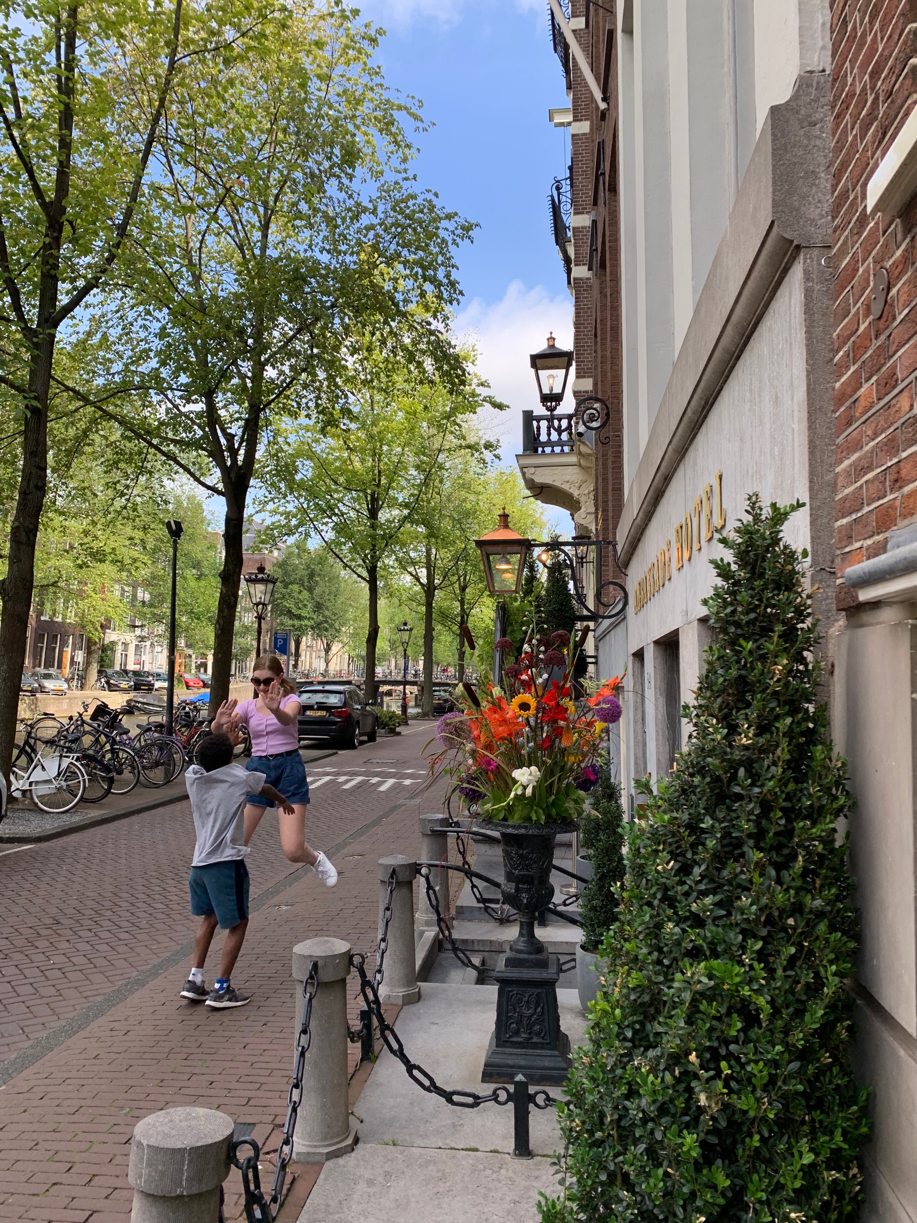 How cute is this place!? It looked right over the canal and we couldn’t believe the location!!!