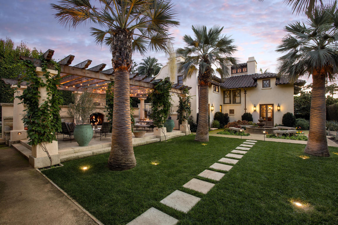 2050_GardenStreet_twilight2.jpg