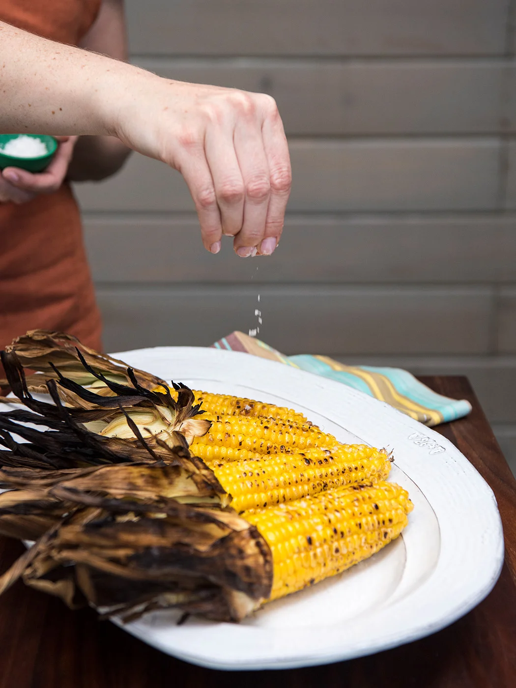 Deborah_Farnault_Food_Network_How-To-Win-Summer-How-To-Cook-Corn-Salting-3x4-0984.jpg