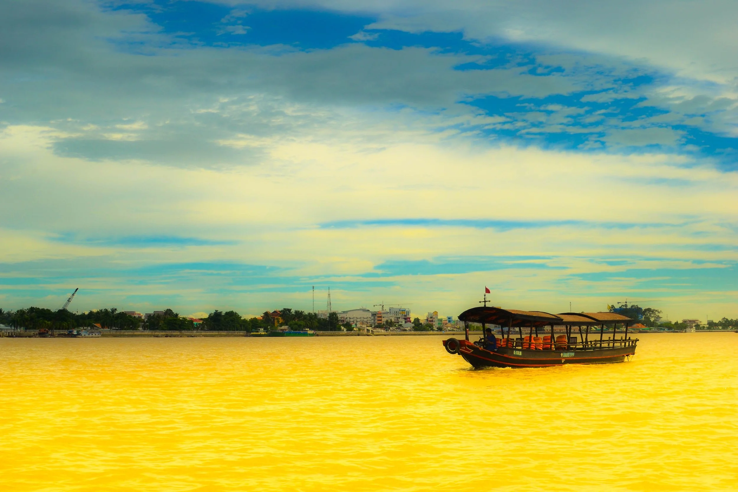 boat-city-color-188008.jpg