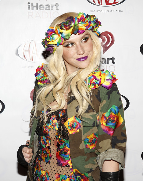 Kesha+iHeartRadio+Celebrates+CES+2013+Exclusive+tUlPMUmJcYNl.jpg