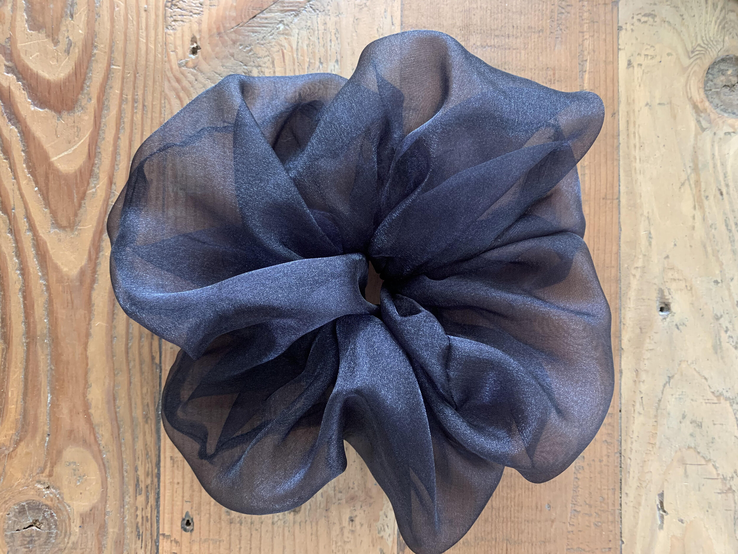 scrunchie 4.jpg