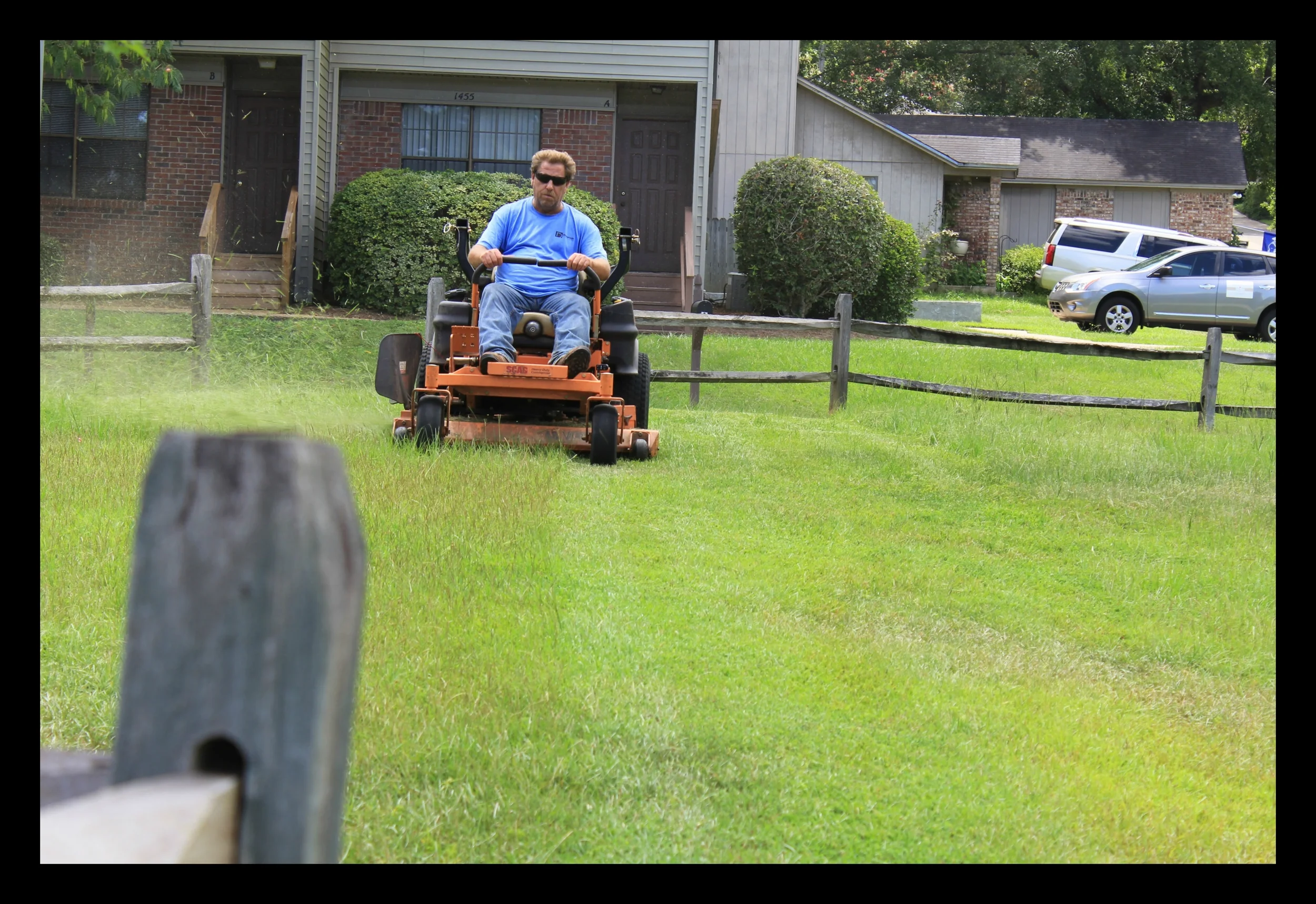 Tallahassee Lawn Care Crew member