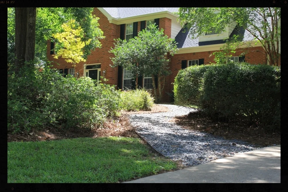 We understand the science behind grass cutting, fertilization, weed control, and irrigation. Knowledge in these areas is truly the backbone of Tallahassee Lawn Care