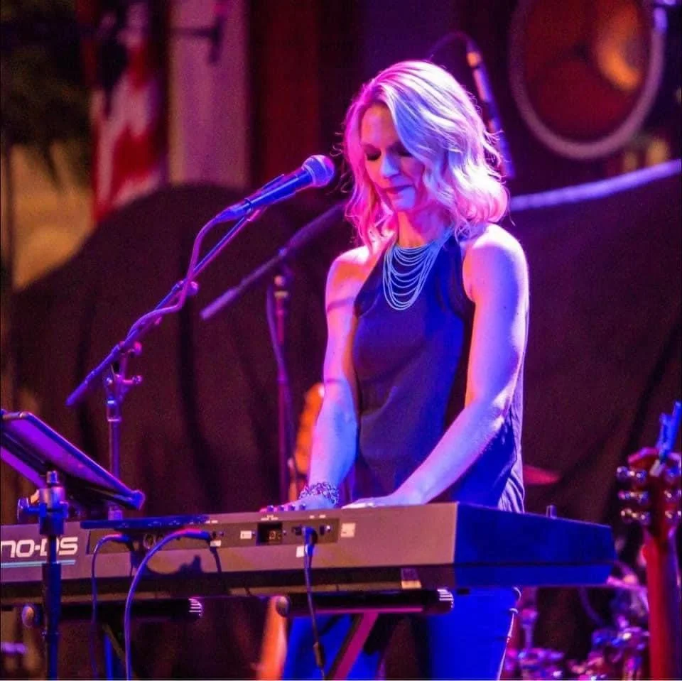 Dueling Pianos