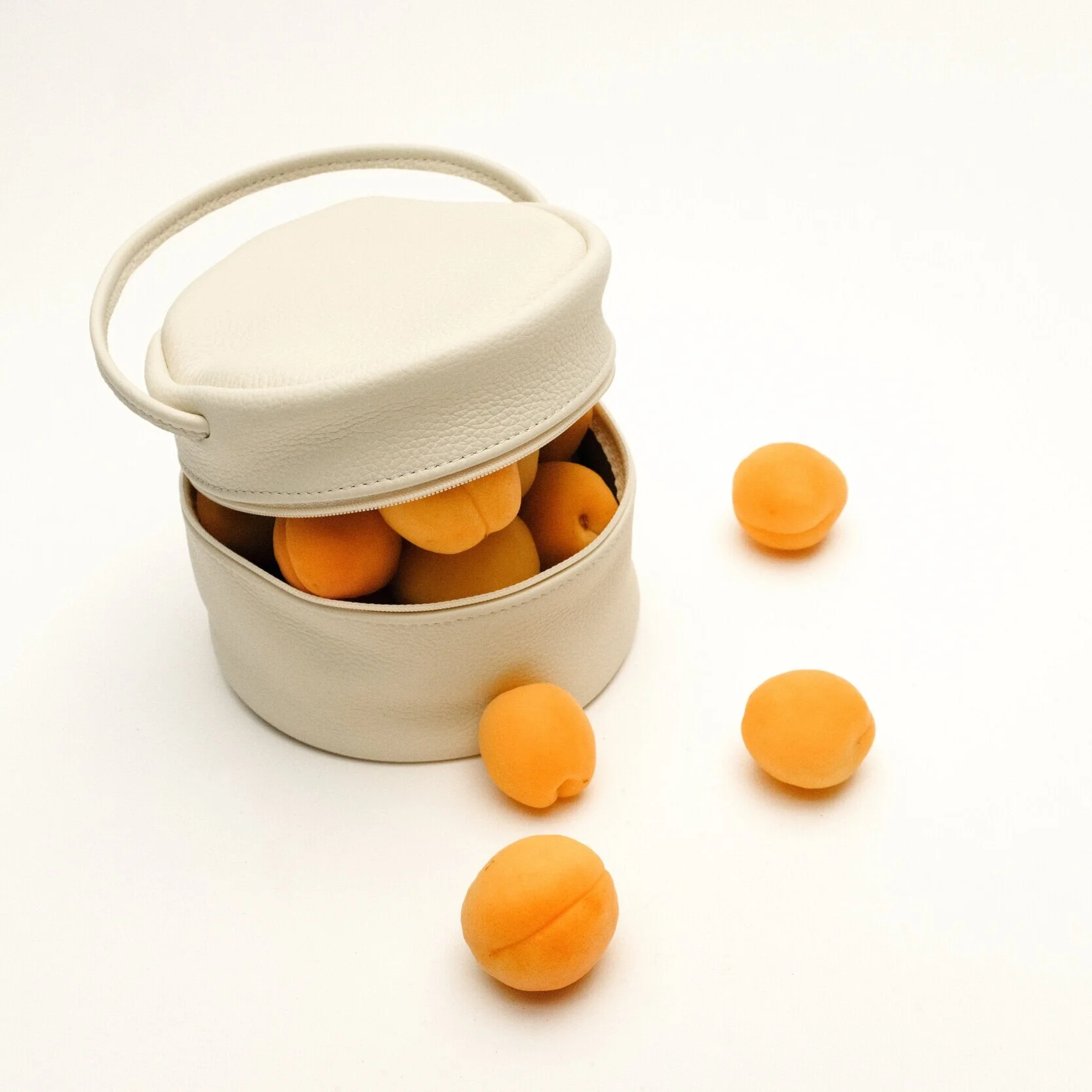 Lady Bag — Hannah Emile