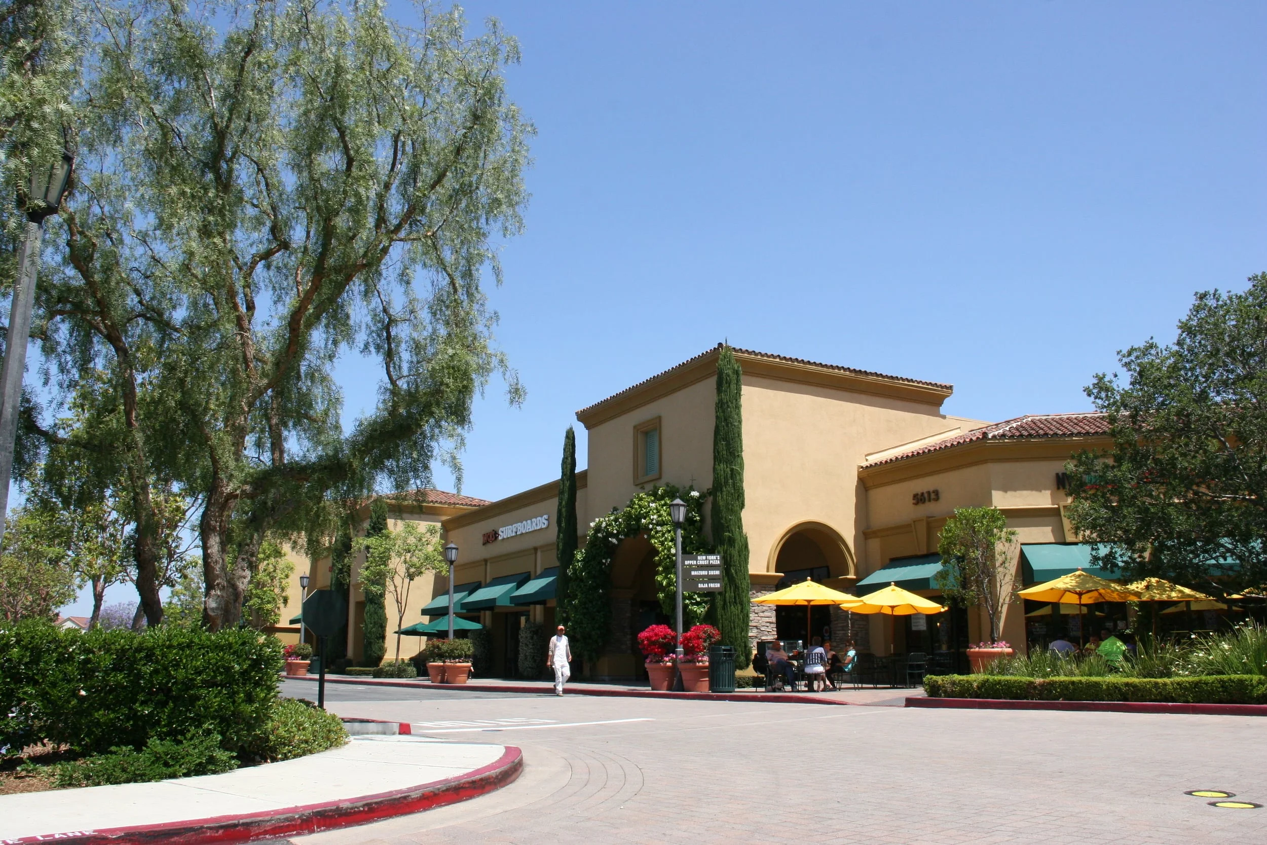 Oak Creek Shopping Center