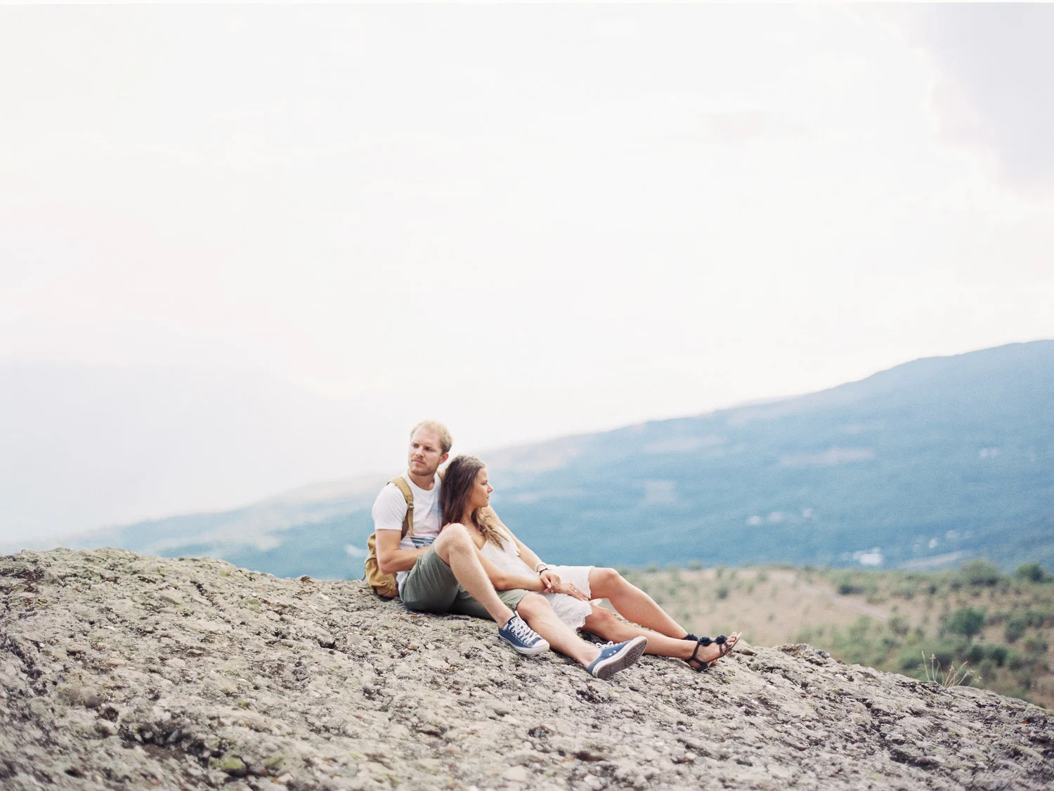 Инна и Николай LoveStory Крым (Пленка) 14 sqspace.jpg