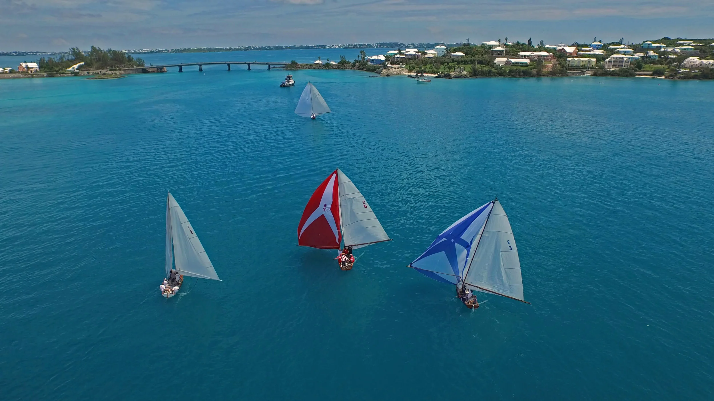 DJI_0823.MOV_snapshot_03.35_[2015.07.26_22.02.30].jpg
