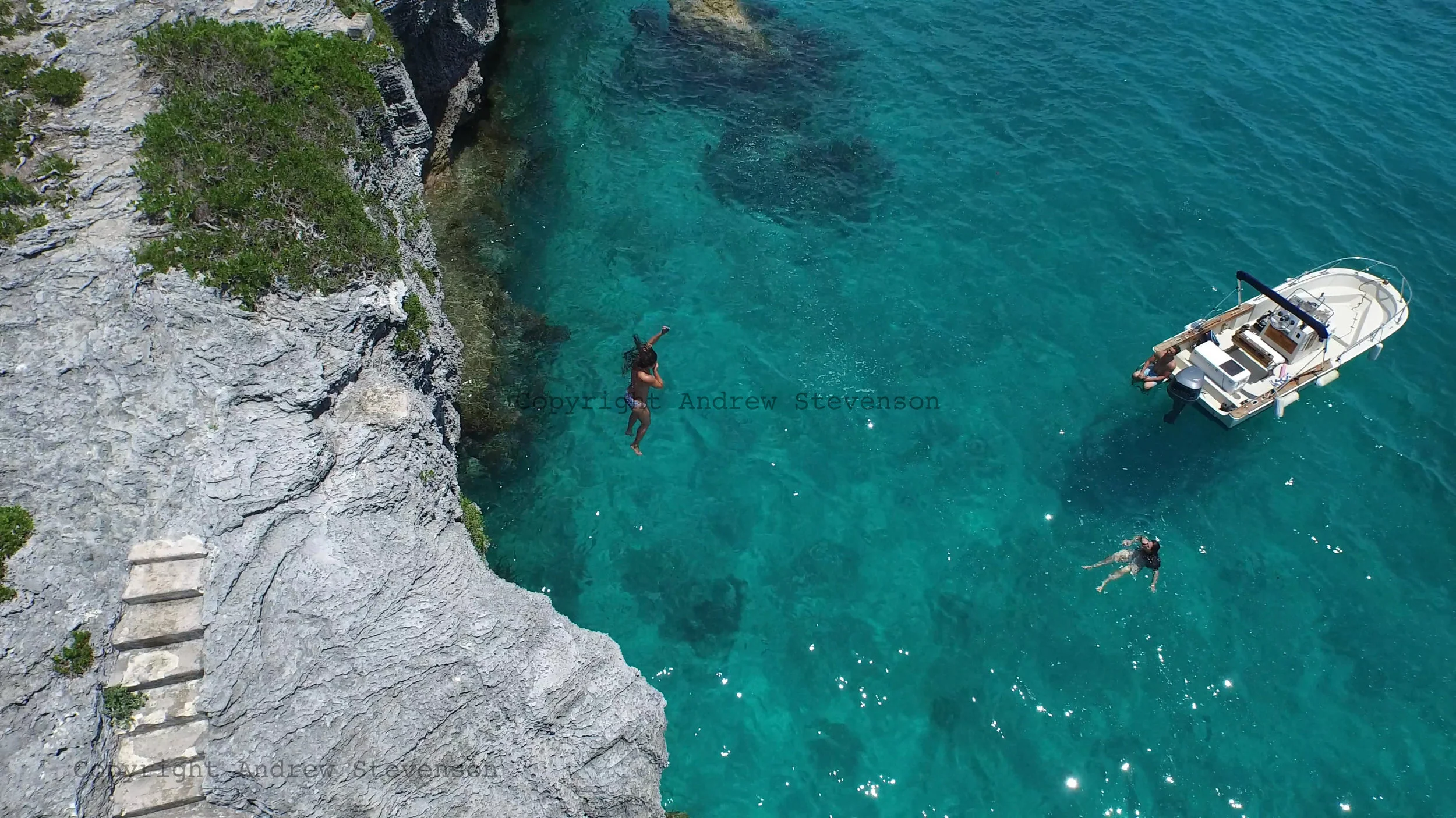DJI_0372.MOV_snapshot_01.44_[2015.06.14_10.23.29].jpg