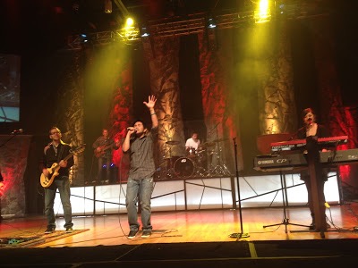 Crushed Screens & Light Box