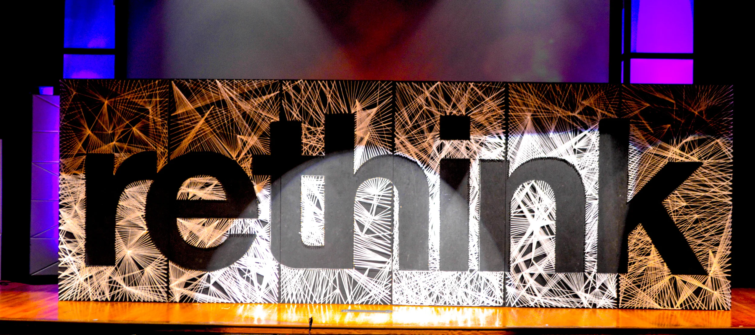 Rethink STAGE :: String Art