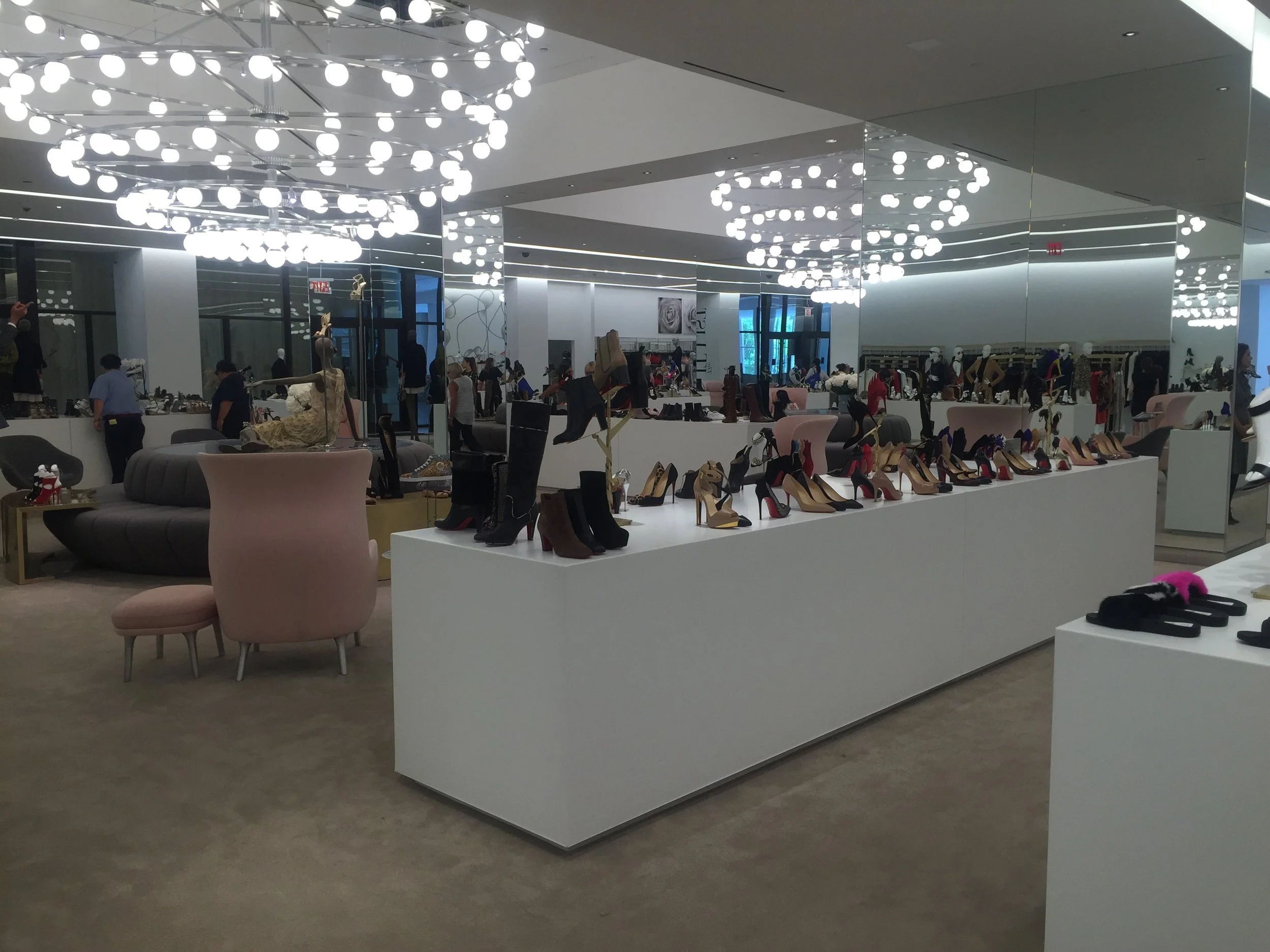 Saks' downtown shoe floor is perfect. I hope more customers enjoy it.