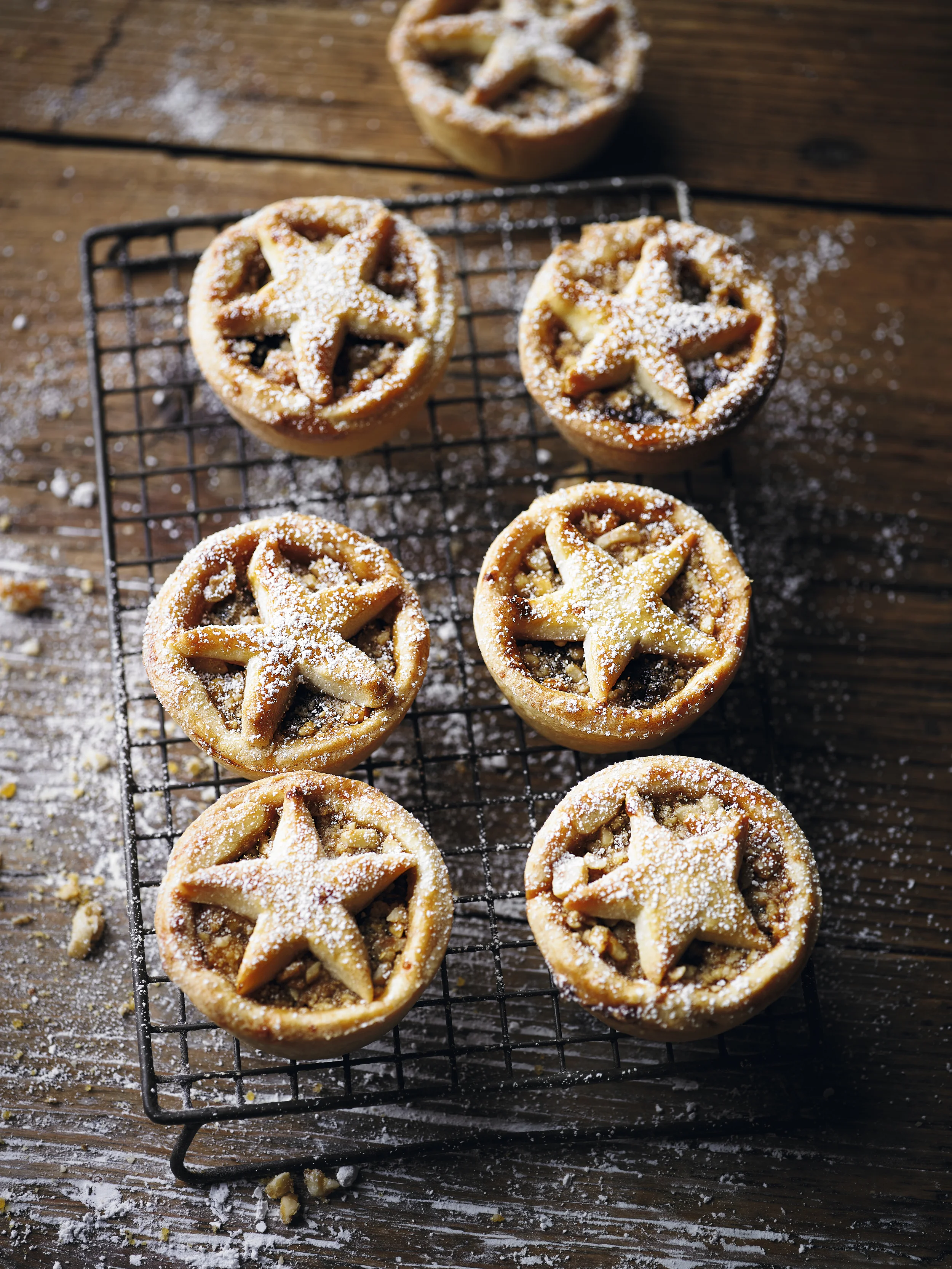 Nut-Crusted Mince Pies