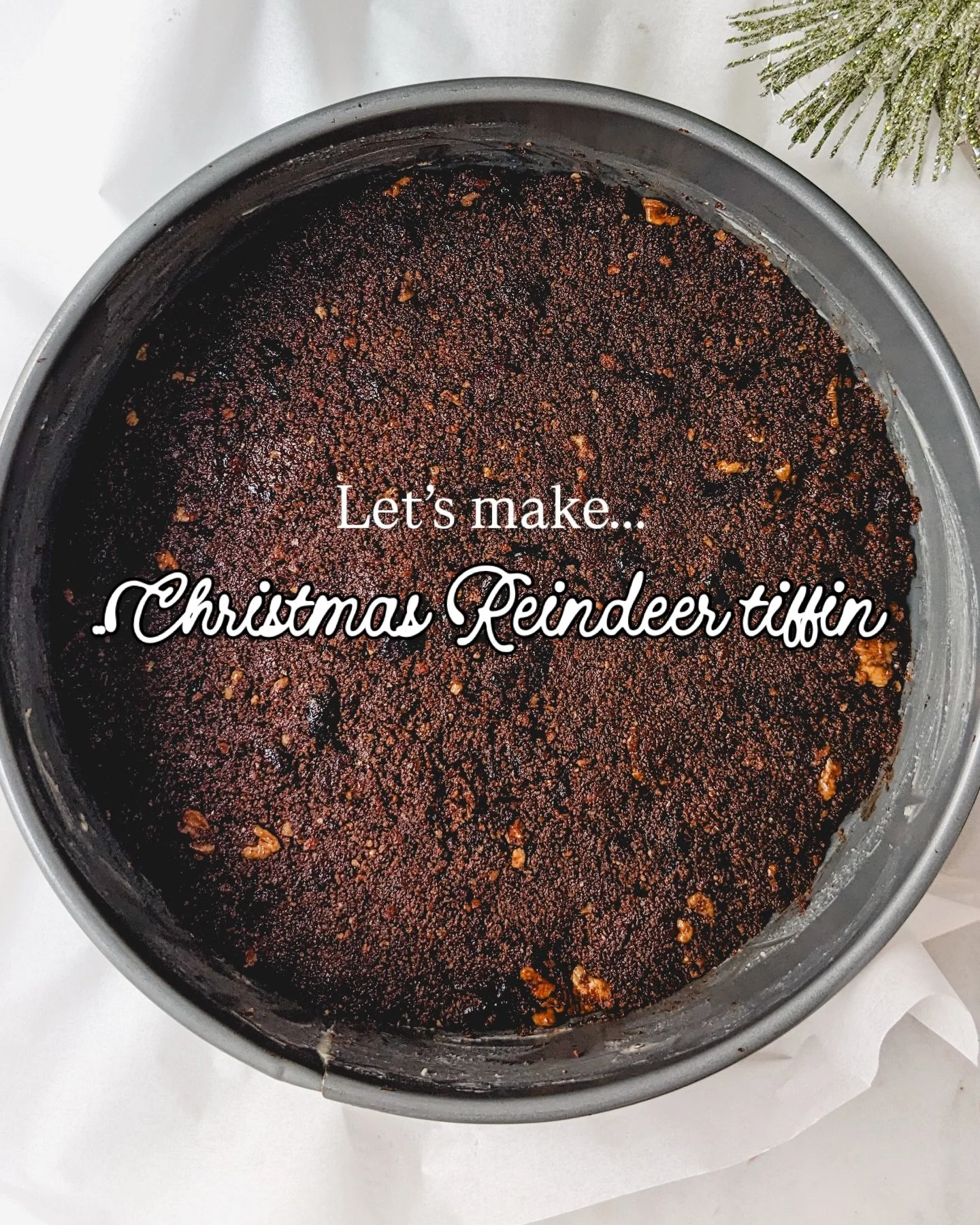 Simple, fun and festive: the best combination 🍫

Comment RECIPE below and it will land in your inbox (or search &lsquo;Martha Collison reindeer tiffin&rsquo; in google)

#ChristmasBaking #FridgeCake #NoBake #Tiffin