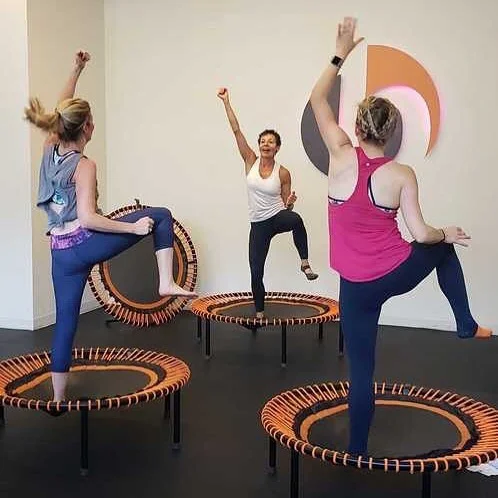 Spicing up our schedule🌶🔥
_
Check out our newest class changes:
_
Wednesdays @ 4:30PM Pilates & Bounce ☯️ w/ @bellicontiziana
_
Saturdays @ 8:30AM HIIT Circuit 💪🏼 w/ @belliconkatie