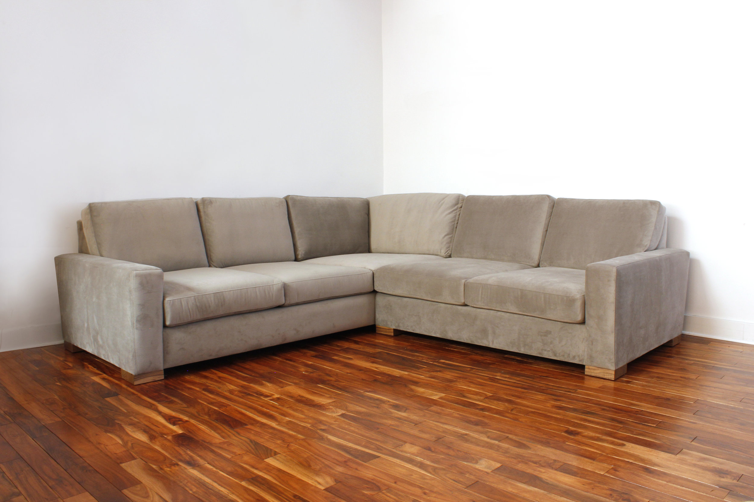 The Maxwell Modern Sectional