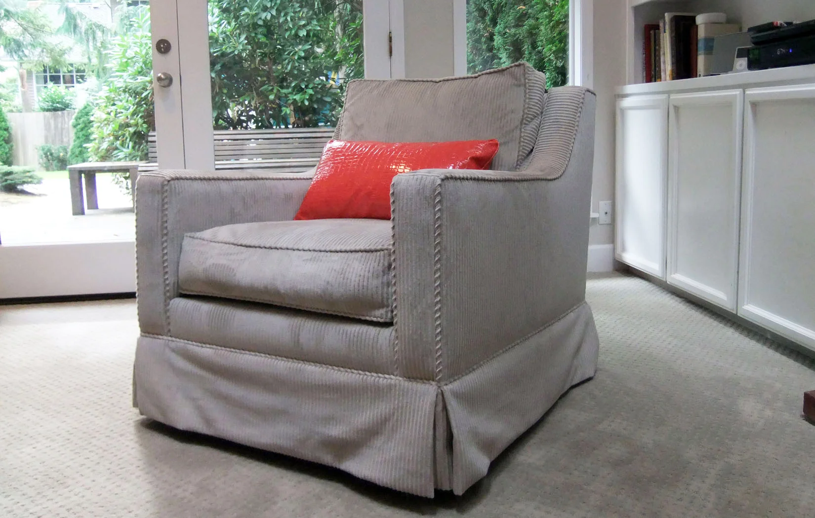 The Charleston Chair | Swivel Chair