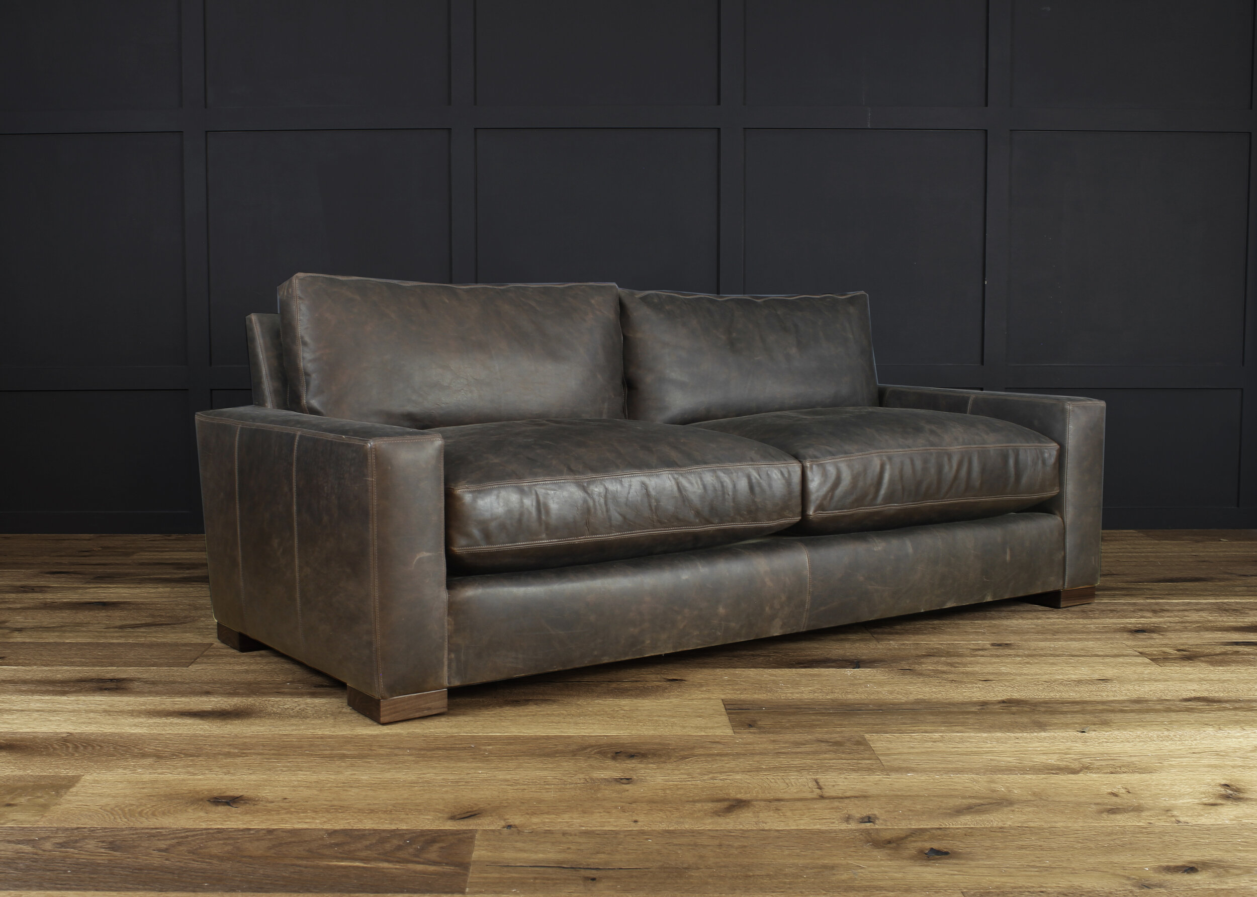 The Maxwell Sofa | Leather