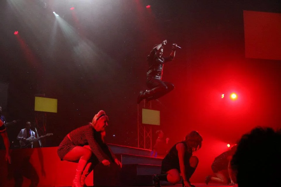 Elvis jump choreo.jpg