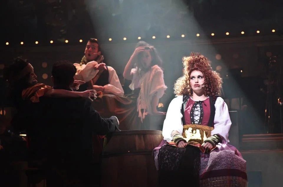 bway les miz lighting.jpg