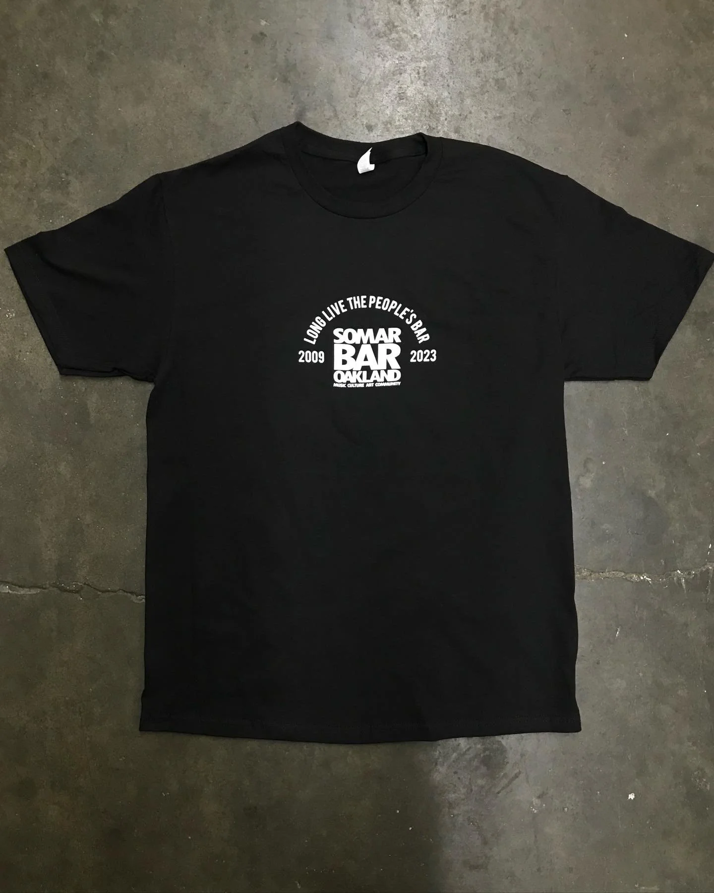 Some shirts for @somarbar final happy hour #screenprinting #westoakland #oakland #local #revoltsilkscreen #supportlocal #silkscreen #plastisol #localeconomy #shoplocal