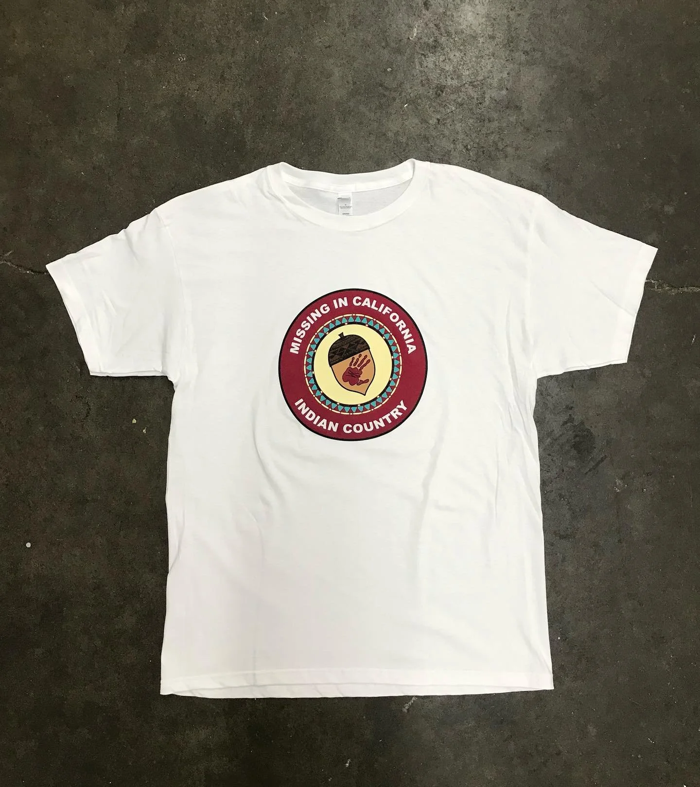 Some shirts for #mmiw movement in California #screenprinting #westoakland #oakland #local #revoltsilkscreen #supportlocal #silkscreen #plastisol #localeconomy #shoplocal