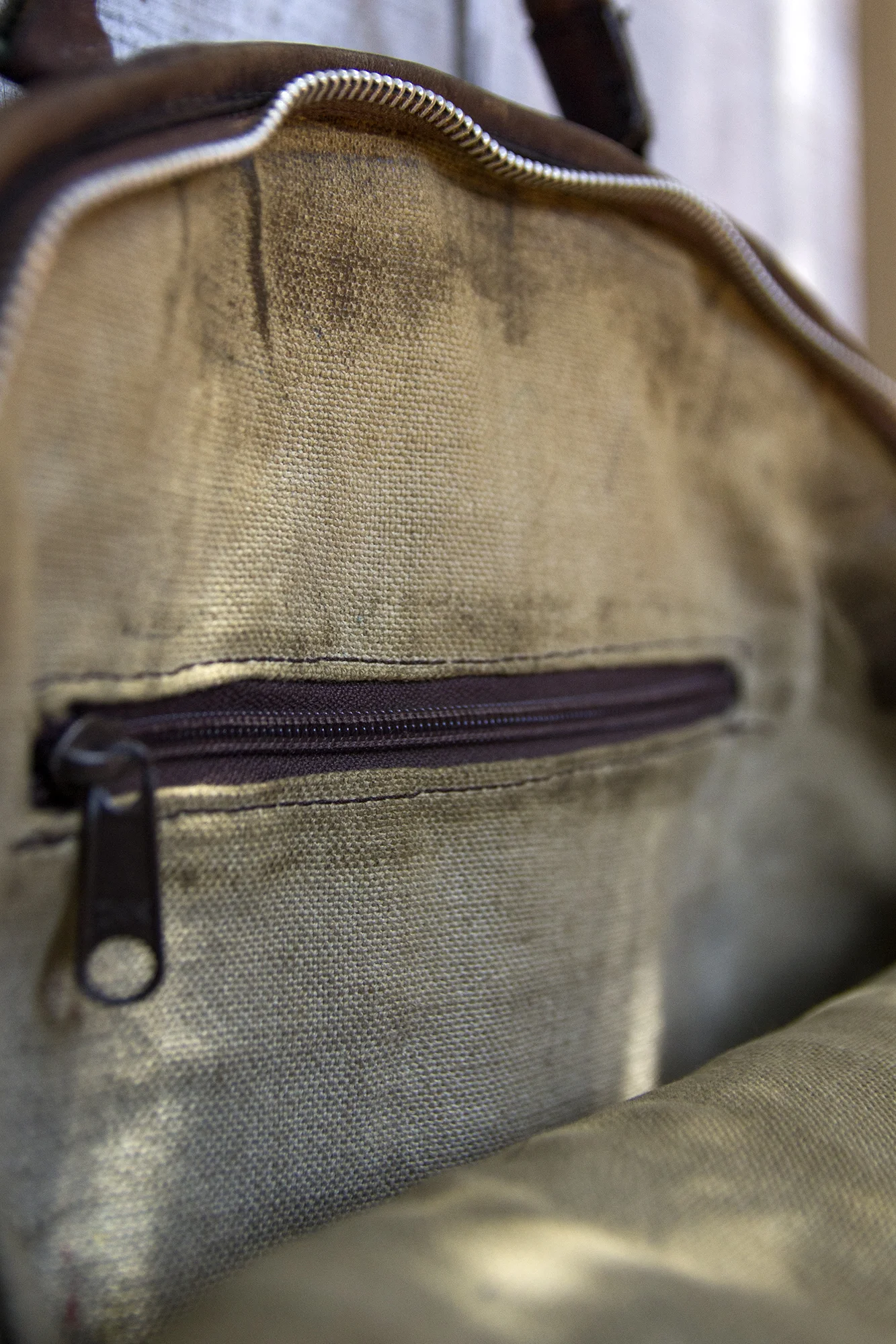 _vagabond bag interior detail.jpg