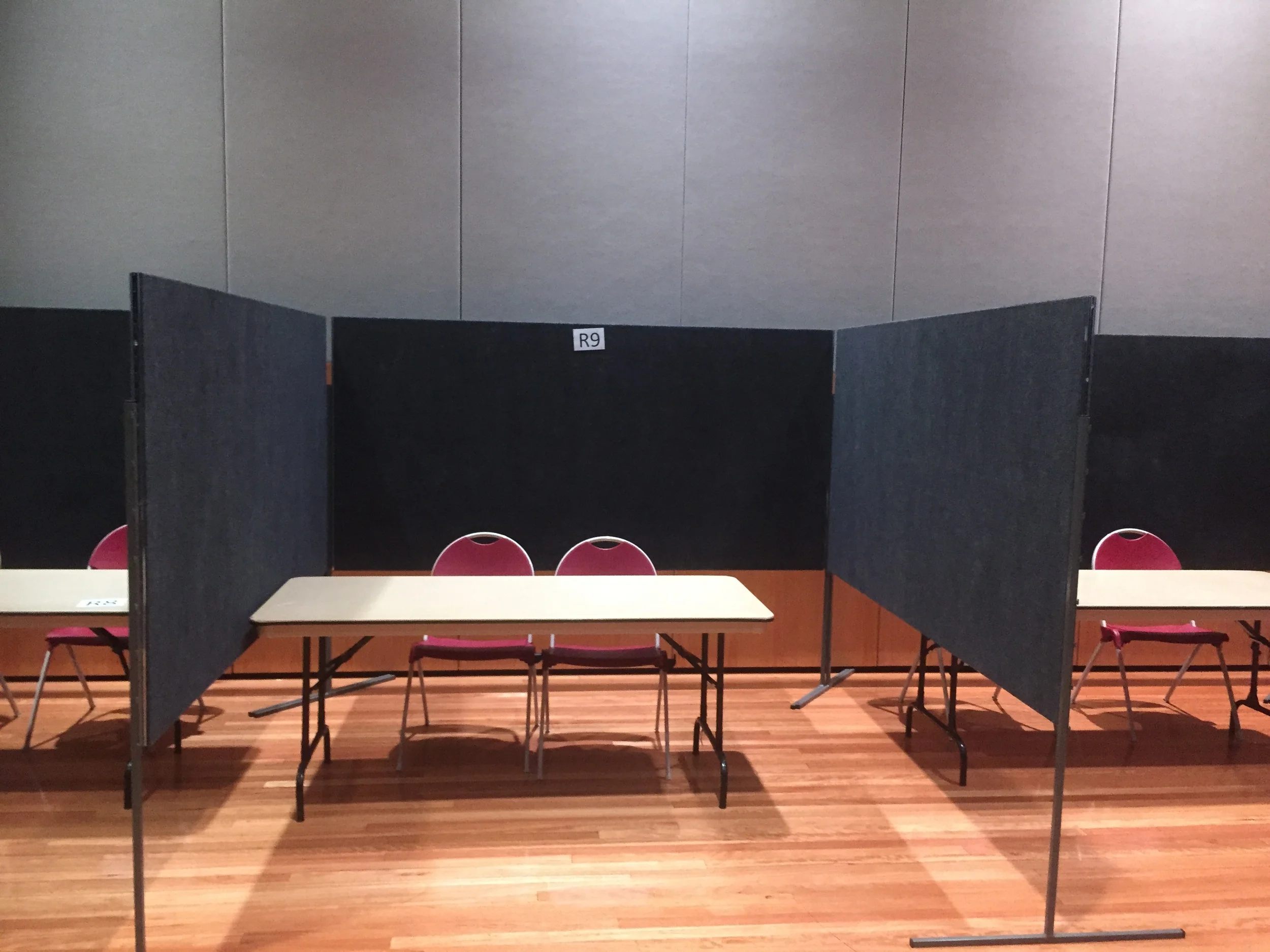 Booth - Lanscape Partitions.jpg